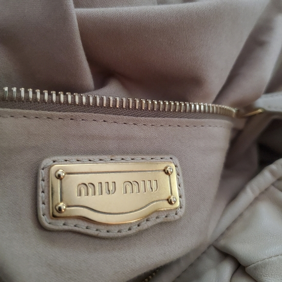 💯 Miu Miu Large Chevron Leather Bag - Picture 6 of 16